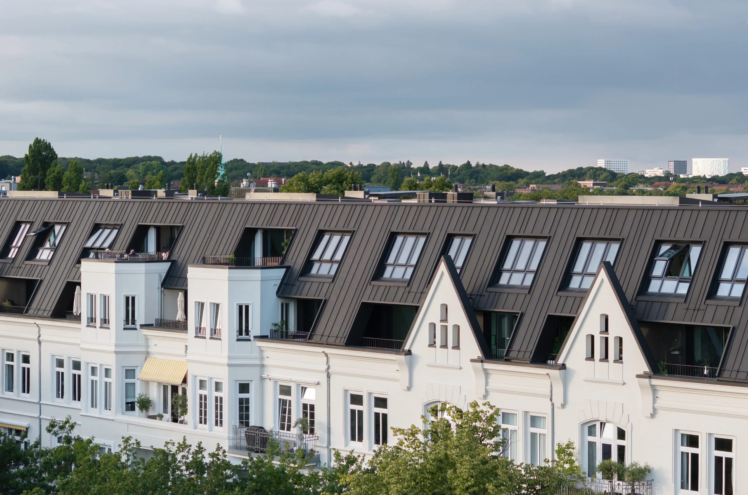 Living with a Wide View over Winterhude